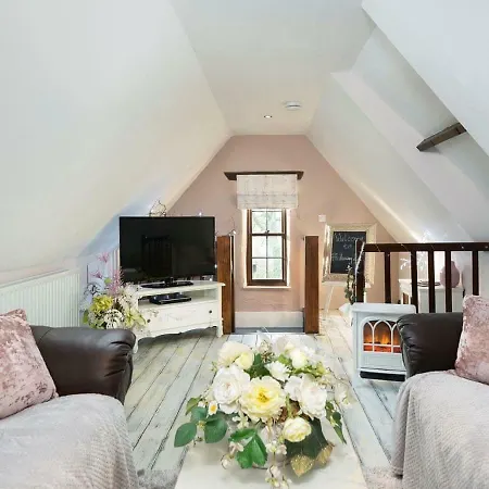 Дом отдыха Hideaway Loft Scaleby